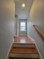 944 Warren Ave - Photo 2