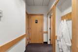 9 Hawthorne - Photo 12