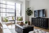 580 Washington St - Photo 3