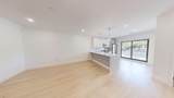 52 Withington St - Photo 2