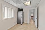 247 Newbury St - Photo 15
