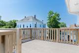 71 Friend St - Photo 12