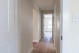 71 Friend St - Photo 16