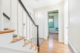 1 Goodwins Court - Photo 2