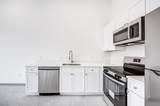 80 Middlesex St - Photo 2