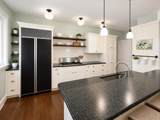 1573 Centre - Photo 4