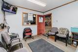 634 Winthrop St - Photo 16