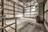 223 Winthrop - Photo 18