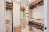 32 Traveler St - Photo 16