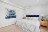 667 Tremont - Photo 22