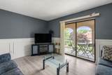 685 Oak St - Photo 10