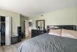 685 Oak St - Photo 15