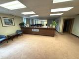 100 Main St - Photo 3