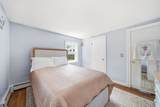 656 Bolton St - Photo 11
