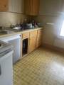 40 Dean St. - Photo 4