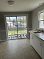 688 Prospect St - Photo 4