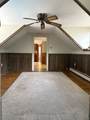 57 Swan Ave - Photo 10