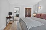 24 Harvard St - Photo 6