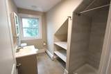 98 Plain St - Photo 12