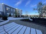 60 Cross St E - Photo 17
