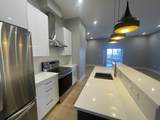 60 Cross St E - Photo 5
