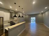 60 Cross St E - Photo 7