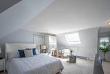 247 Washington St - Photo 15