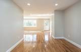 579 Summit St - Photo 4