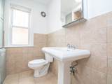 48 Oak Square Ave - Photo 10