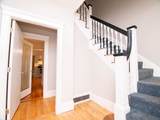 48 Oak Square Ave - Photo 2