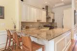 212 Beacon Street - Photo 4