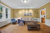 138 Sewall Ave - Photo 11