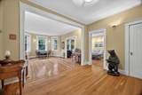 138 Sewall Ave - Photo 3