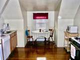 137 Whitwell St - Photo 4