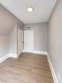 1049 Pleasant St - Photo 11