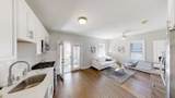 836 Canterbury - Photo 10