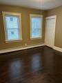 28 Joyce St - Photo 5