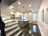 209 Green St - Photo 4