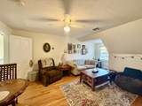 16 Hinckley - Photo 2