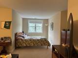 114 Jarvis - Photo 14