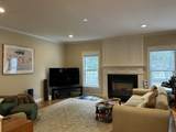 114 Jarvis - Photo 7