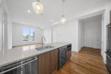 218 Old Colony Avenue - Photo 3