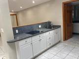 203 Gladstone Street - Photo 5