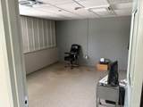 16 Perry Way - Photo 8