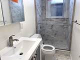 15 Thatcher St - Photo 3