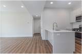843 Columbia - Photo 3