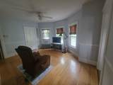 21 Dennis St - Photo 6