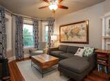 19 Hallam - Photo 1