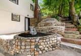 9 Walden Pond Ave - Photo 5