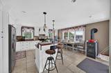 112 Spruce St - Photo 3